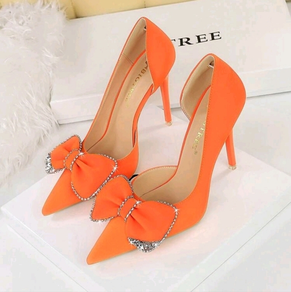 Korean Style Fashion High Heels With Thin Heels,Super High & Shallow Pumps - Picture 3 of 5